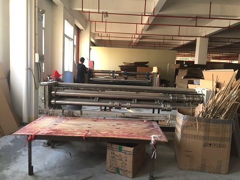 《一口气看完偷渡的女人》午夜高清完整版8